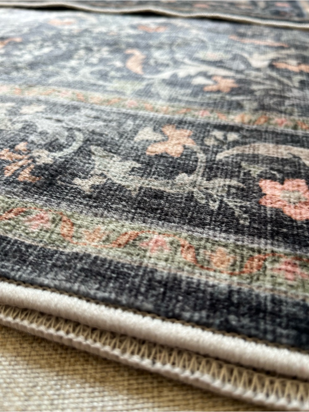 Two Badgley Mischka Rugs (2x3 Rug & 2.5 ft x 6 ft Runner) NWOT - Picture 9 of 16